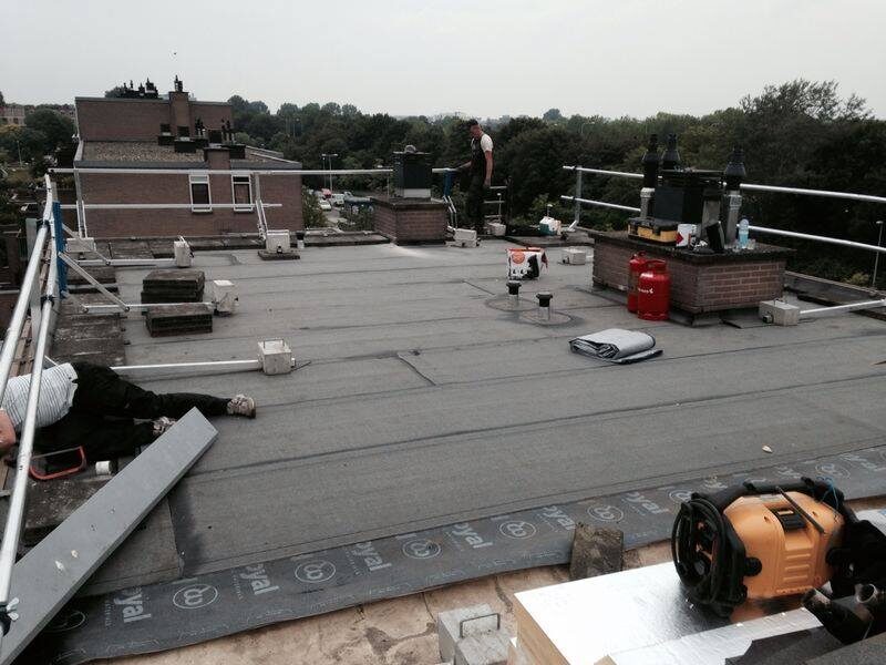 Nieuwe dakbedekking op plat dak